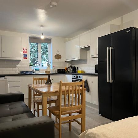 Lovely Double Rooms In Euston & Square In Central Londra Esterno foto