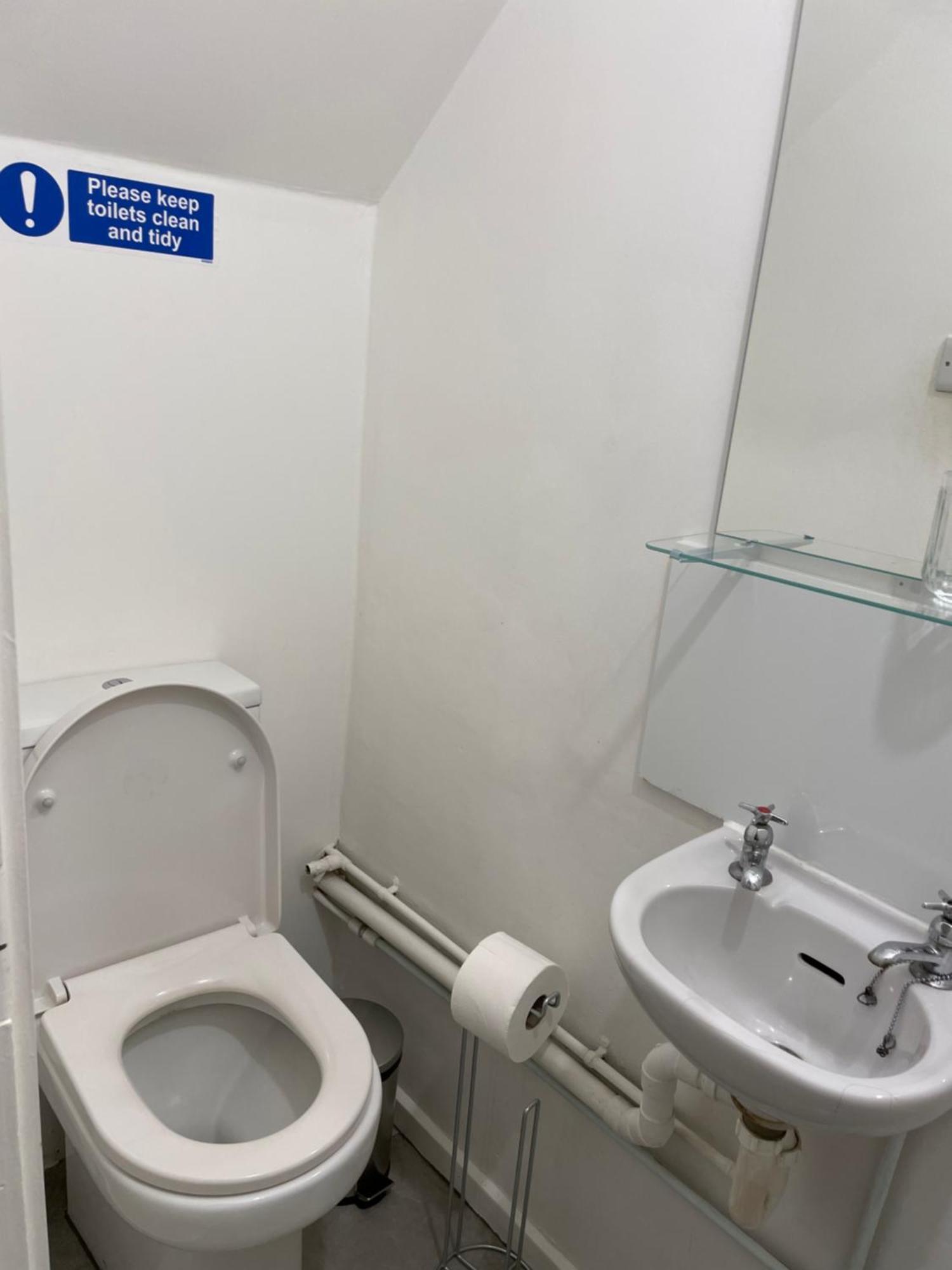 Lovely Double Rooms In Euston & Square In Central Londra Esterno foto