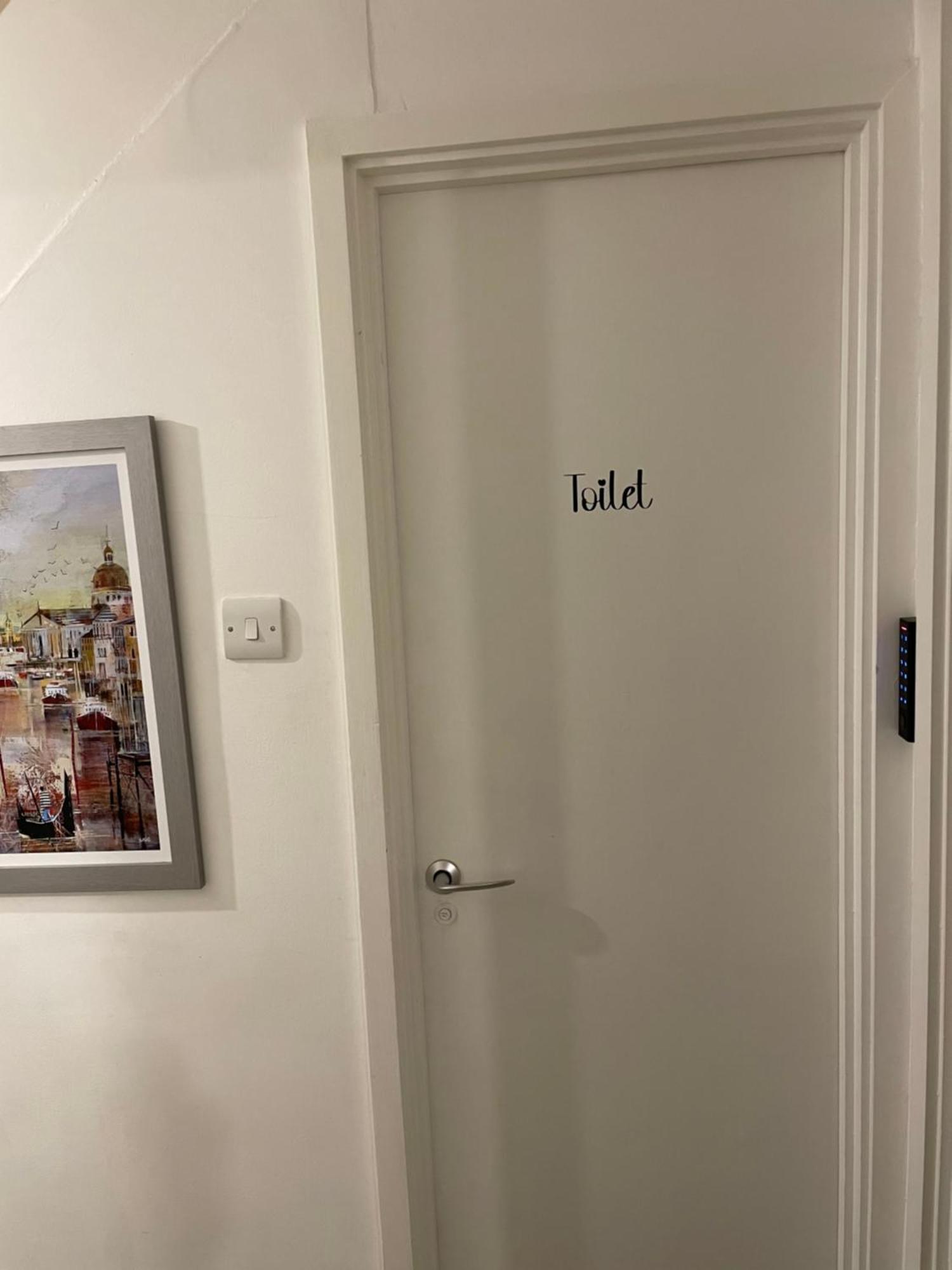 Lovely Double Rooms In Euston & Square In Central Londra Esterno foto
